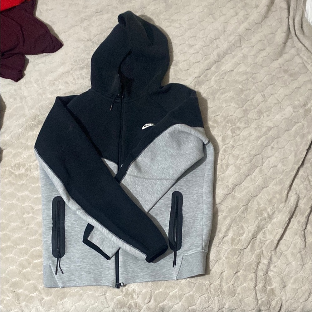 Nike Black and Gray Zip-Up Hoodie